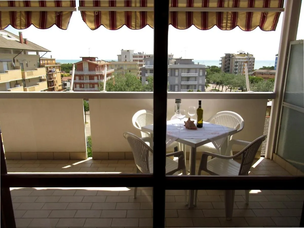 Daire Bright Flat In A Modern Residence Porto Santa Margherita di Caorle