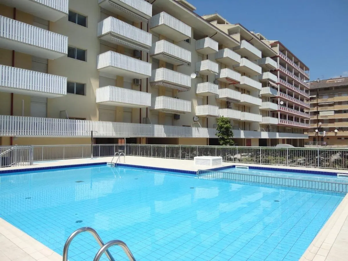 Bright Flat In A Modern Residence Porto Santa Margherita di Caorle 0*,